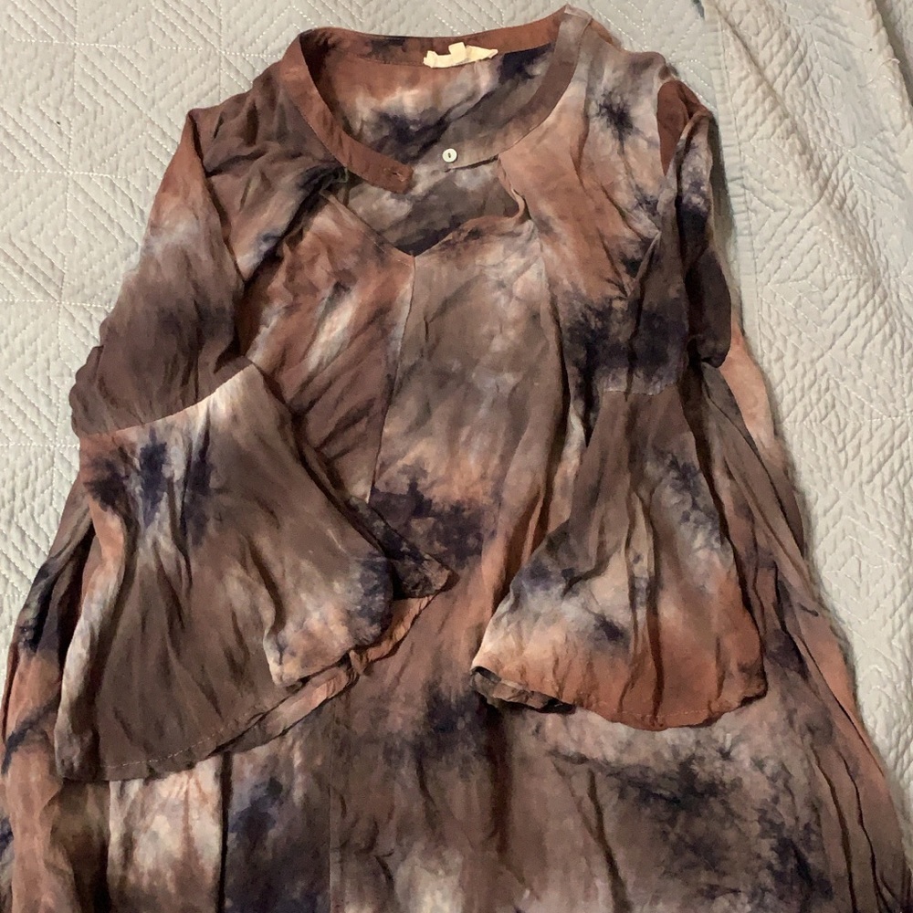 Colorful flowy shirt